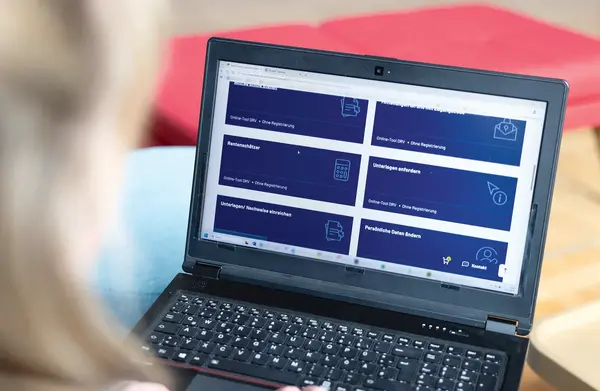 Überblick der Online-Service-Seite der DRV. 